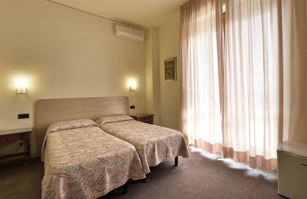 Hotel Careggi Florencja Zewnętrze zdjęcie