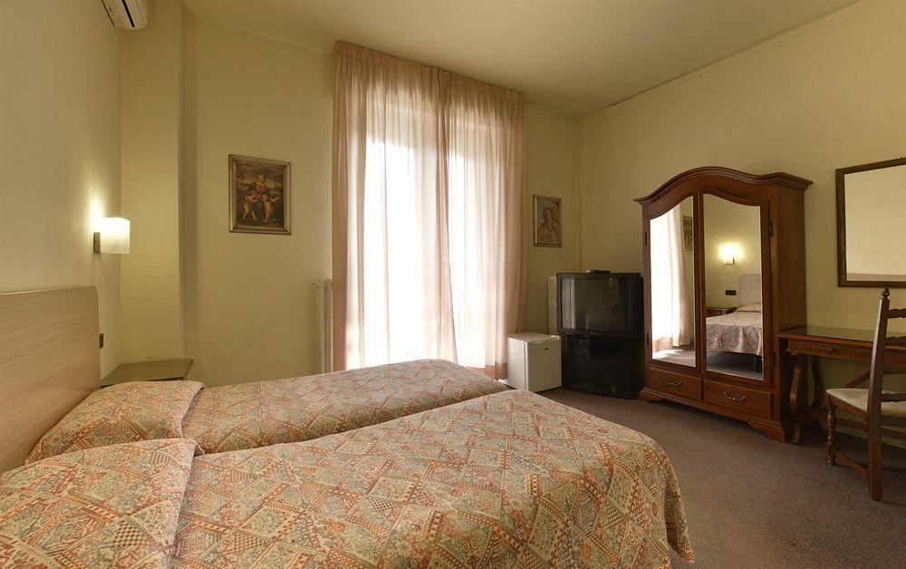 Hotel Careggi Florencja Zewnętrze zdjęcie